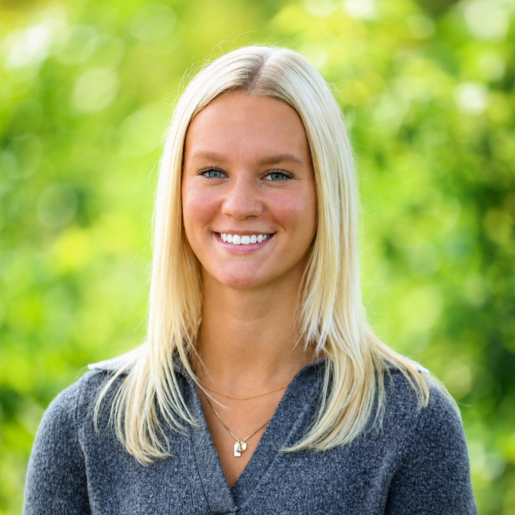 Alys Headshot Alys Headshot - Poquette, Donnellan &Amp;Amp; Schlewitz Law, Llc